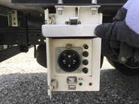 いすゞエルフ冷凍車（冷蔵車）小型（2t・3t）[写真20]