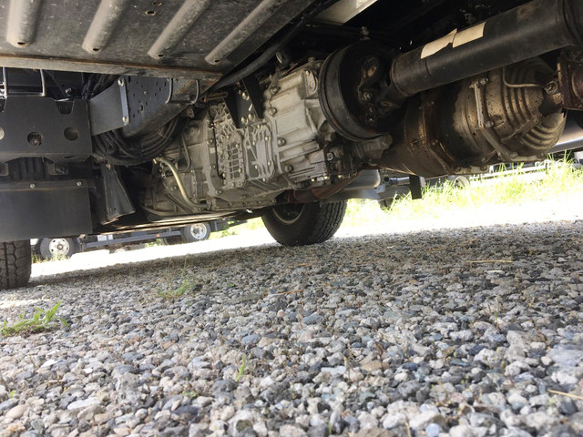 いすゞエルフ冷凍車（冷蔵車）小型（2t・3t）[写真21]