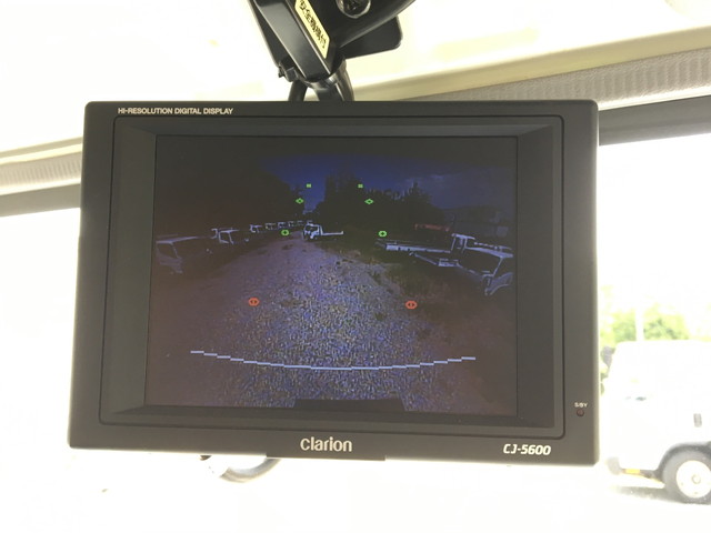 いすゞエルフ冷凍車（冷蔵車）小型（2t・3t）[写真34]