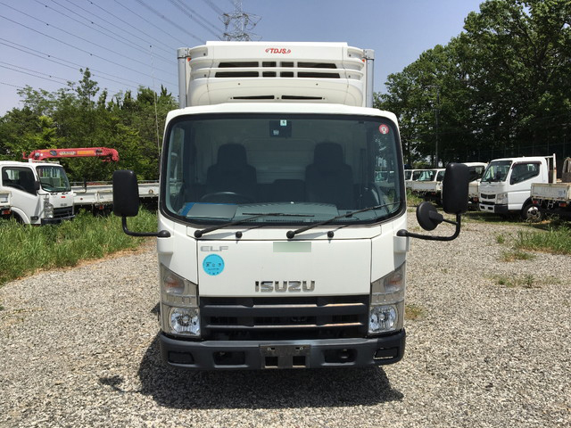 いすゞエルフ冷凍車（冷蔵車）小型（2t・3t）[写真08]