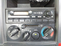 いすゞフォワードクレーン4段中型（4t）[写真31]