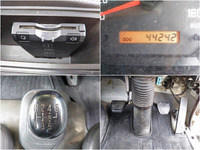 いすゞフォワードクレーン4段中型（4t）[写真32]