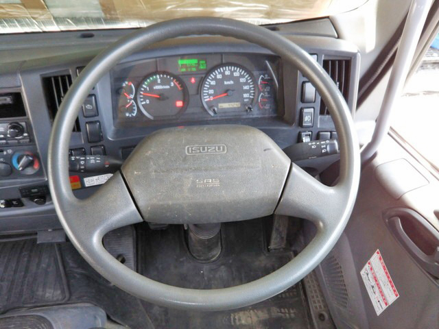 いすゞフォワードクレーン4段中型（4t）[写真33]