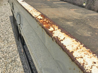 いすゞエルフ平ボディ小型（2t・3t）[写真12]