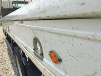 いすゞエルフ平ボディ小型（2t・3t）[写真15]