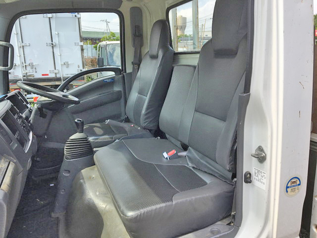 いすゞエルフ平ボディ小型（2t・3t）[写真30]