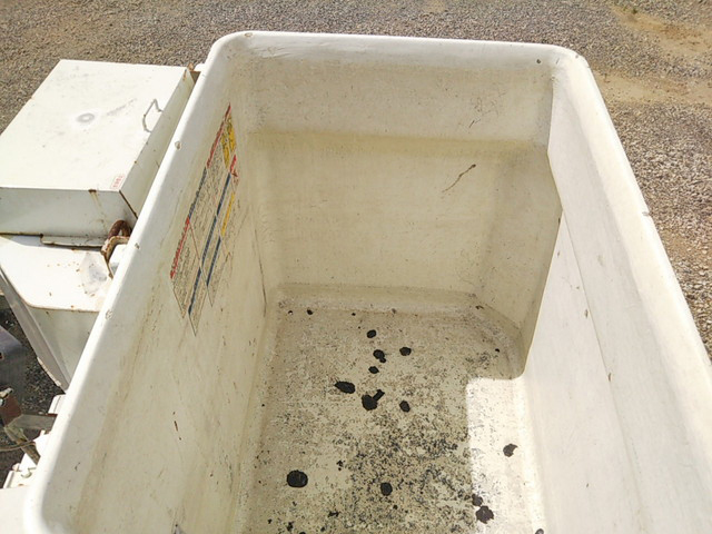 いすゞエルフ高所作業車小型（2t・3t）[写真15]