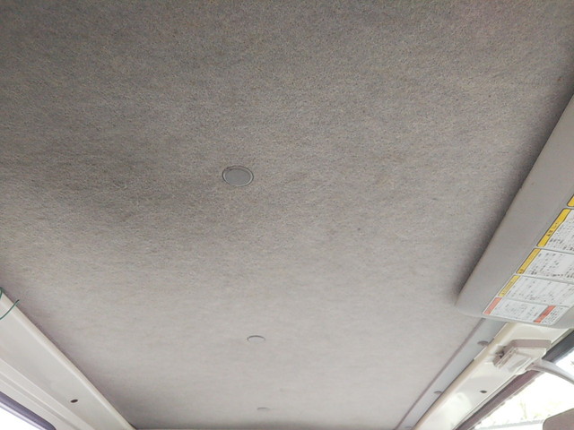 いすゞエルフ高所作業車小型（2t・3t）[写真32]