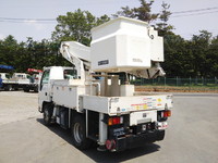 いすゞエルフ高所作業車小型（2t・3t）[写真04]