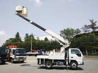 いすゞエルフ高所作業車小型（2t・3t）[写真08]