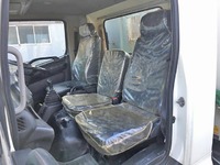 日野レンジャーダンプ中型（4t）[写真28]