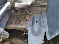 いすゞエルフ高所作業車小型（2t・3t）[写真20]