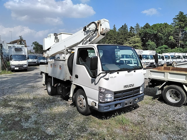 いすゞエルフ高所作業車小型（2t・3t）[写真03]