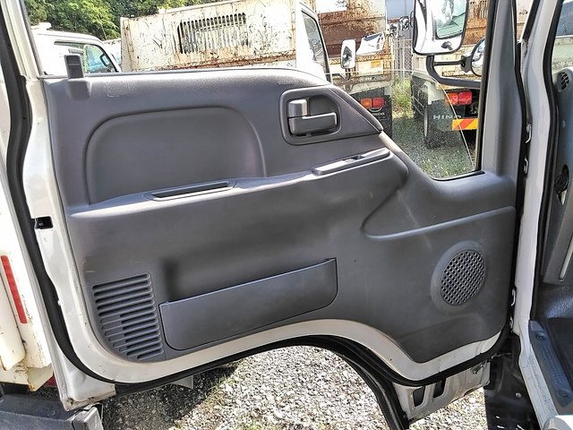 いすゞエルフ高所作業車小型（2t・3t）[写真33]