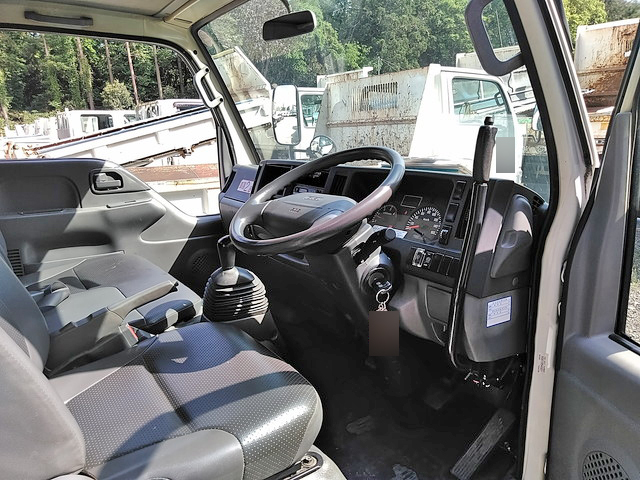 いすゞエルフ高所作業車小型（2t・3t）[写真37]