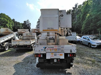 いすゞエルフ高所作業車小型（2t・3t）[写真08]