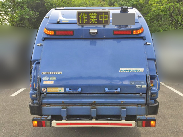 いすゞエルフパッカー車（塵芥車）小型（2t・3t）[写真10]