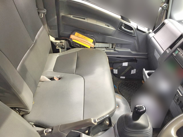 いすゞエルフパッカー車（塵芥車）小型（2t・3t）[写真28]