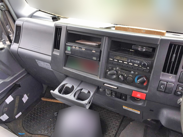 いすゞエルフパッカー車（塵芥車）小型（2t・3t）[写真30]