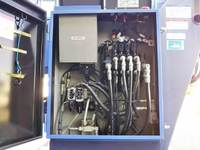 いすゞエルフ高所作業車小型（2t・3t）[写真16]