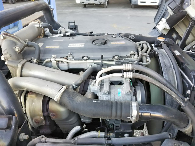 いすゞエルフ高所作業車小型（2t・3t）[写真27]