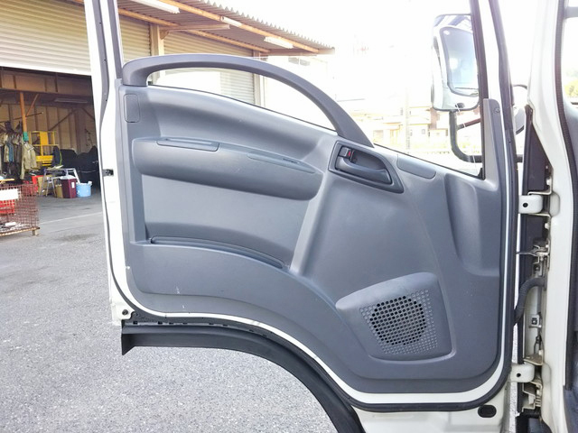 いすゞエルフ高所作業車小型（2t・3t）[写真30]