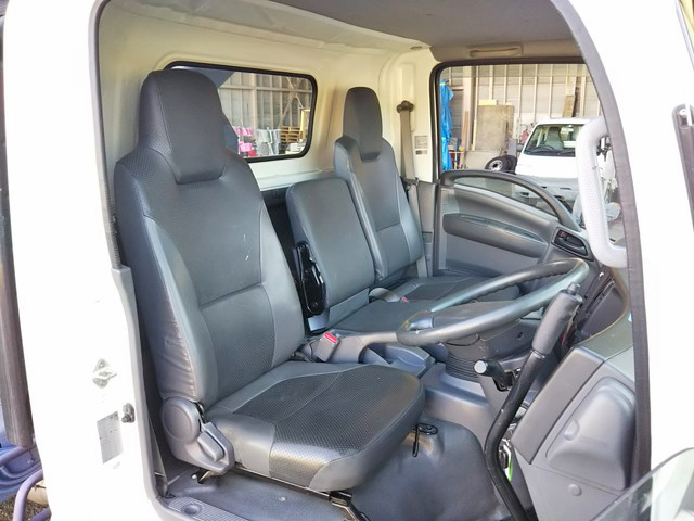 いすゞエルフ高所作業車小型（2t・3t）[写真31]