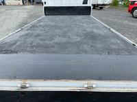 三菱ふそうキャンター平ボディ小型（2t・3t）[写真15]