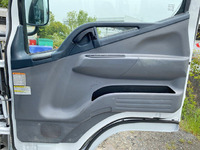 三菱ふそうキャンター平ボディ小型（2t・3t）[写真28]