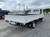 三菱ふそうキャンター平ボディ小型（2t・3t）[写真02]