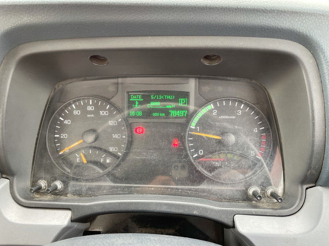 三菱ふそうキャンター平ボディ小型（2t・3t）[写真36]