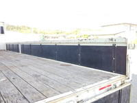 いすゞフォワード平ボディ中型（4t）[写真15]