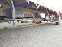 いすゞフォワード平ボディ中型（4t）[写真21]