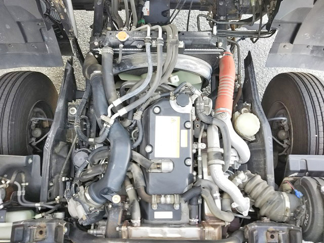 いすゞフォワード平ボディ中型（4t）[写真26]