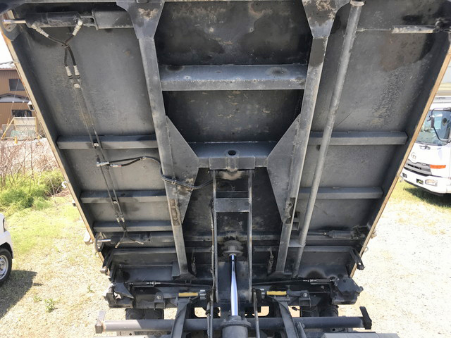日野レンジャー三転ダンプ中型（4t）[写真19]