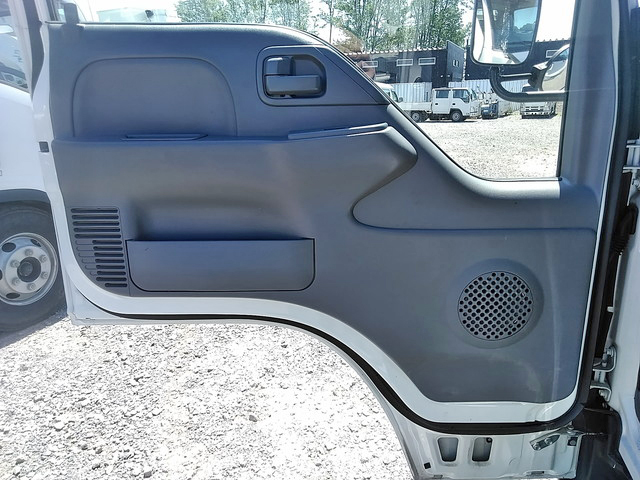 いすゞエルフ高所作業車小型（2t・3t）[写真31]