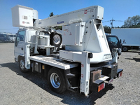 いすゞエルフ高所作業車小型（2t・3t）[写真04]