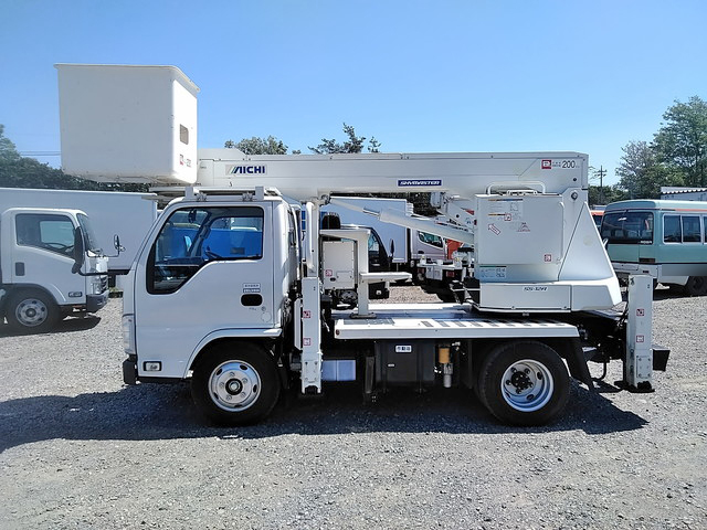 いすゞエルフ高所作業車小型（2t・3t）[写真05]