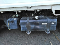 三菱ふそうキャンター平ボディ小型（2t・3t）[写真19]