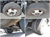 三菱ふそうキャンター平ボディ小型（2t・3t）[写真22]