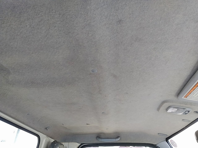 三菱ふそうキャンター平ボディ小型（2t・3t）[写真32]