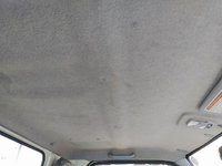 三菱ふそうキャンター平ボディ小型（2t・3t）[写真32]