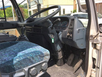 UDトラックスコンドルアルミバン中型（4t）[写真22]