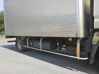 三菱ふそうキャンターアルミバン小型（2t・3t）[写真19]