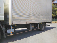 三菱ふそうキャンターアルミバン小型（2t・3t）[写真20]