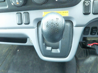 三菱ふそうキャンターアルミバン小型（2t・3t）[写真38]