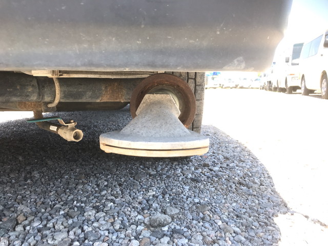 いすゞエルフ散水車小型（2t・3t）[写真15]