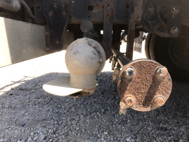 いすゞエルフ散水車小型（2t・3t）[写真16]