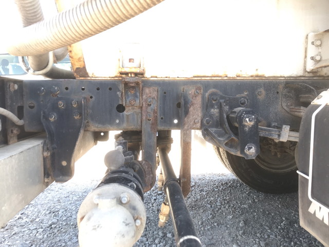 いすゞエルフ散水車小型（2t・3t）[写真17]