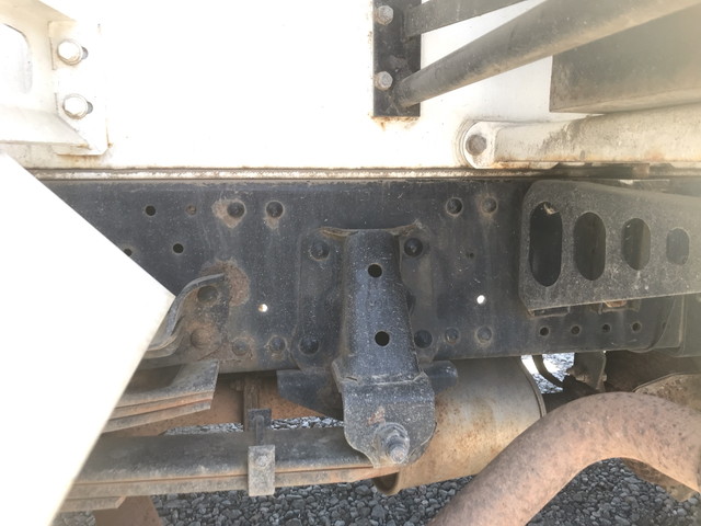 いすゞエルフ散水車小型（2t・3t）[写真18]